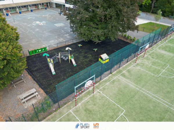 Modules de jeux à l'École Fondamentale du Sartay