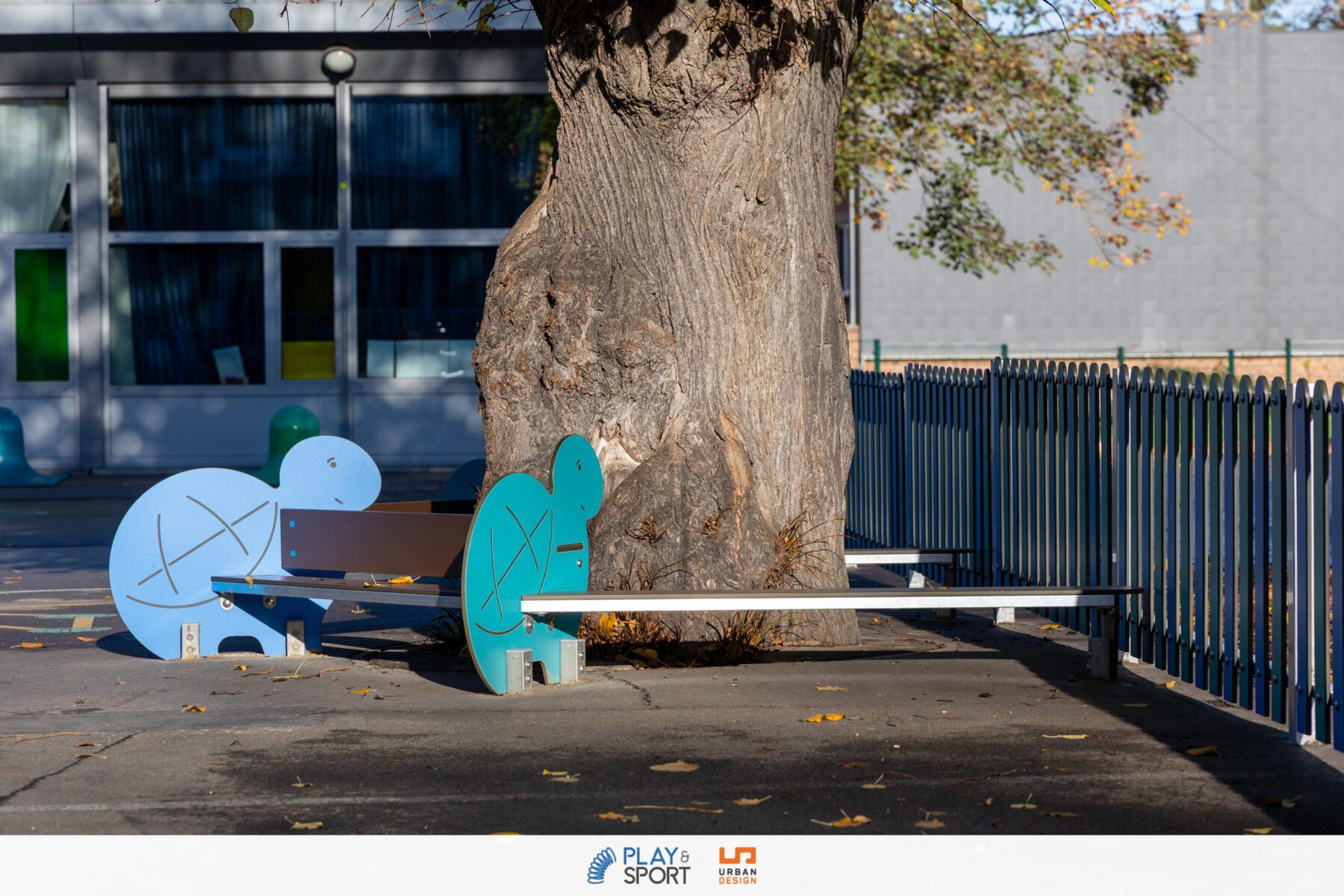 Les enfants des écoles Saint-Amand-Saint-Pierre Fourier s'en donnent à coeur joie dans leurs nouvelles cours de récréation 18 Les enfants des écoles Saint-Amand-Saint-Pierre Fourier s'en donnent à coeur joie dans leurs nouvelles cours de récréation